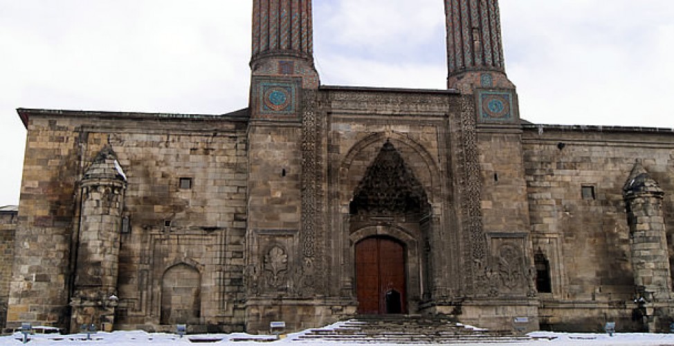 Erzincan Erzurum Kars Doğubeyazıt Van Nemrut Elazığ Turu
